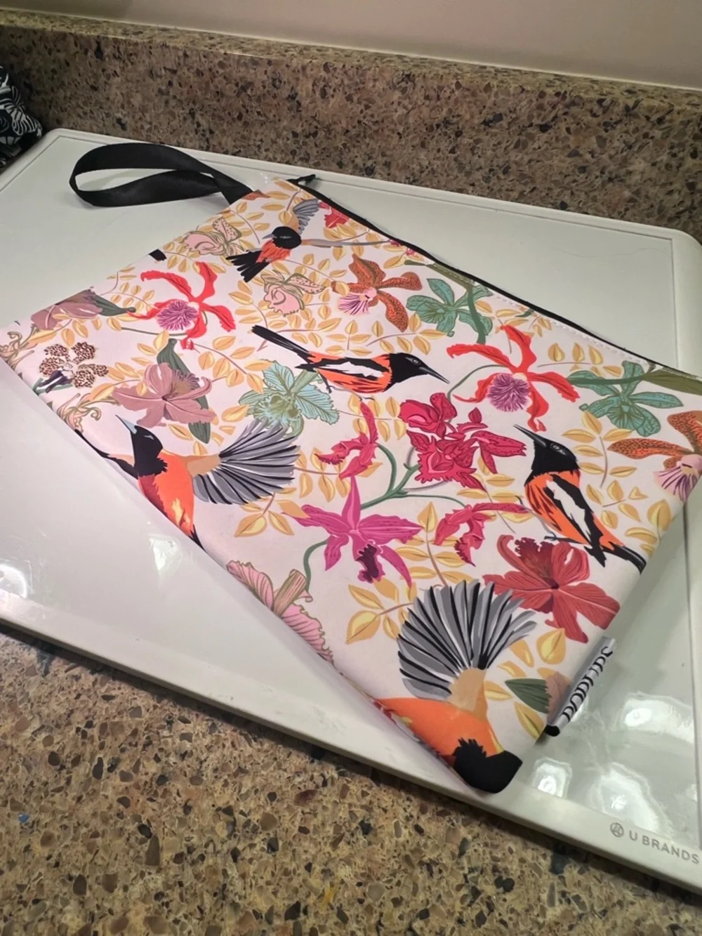 Popups Floral Computer Sleeve Bag Carrier Neoprene 11”x15” Zips Close